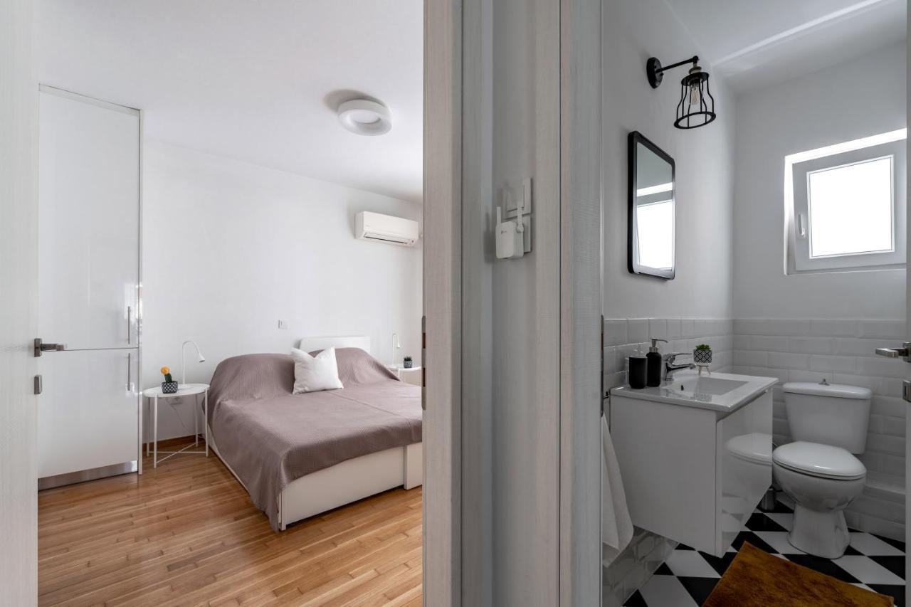 The Black Marble - Sea View, 2Br, 2Ba By Bnc Aten Exteriör bild